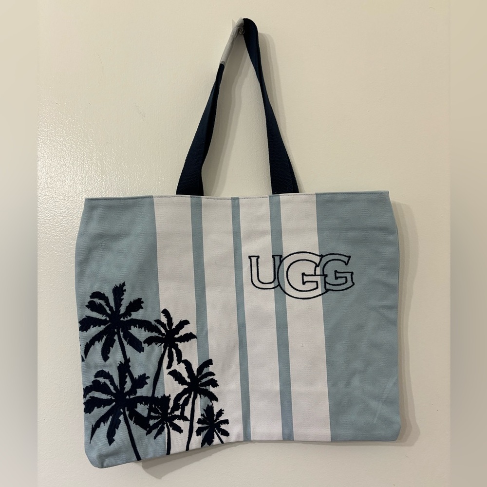 New Ugg blue and white tote